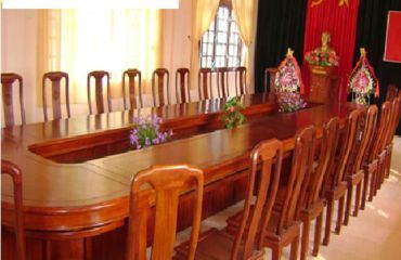CHẤT LIỆU SIÊU BỀN CỦA BÀN GHẾ HỘI ĐỒNG MẪU 2 GIÁ BÁN CỰC HẤP DẪN