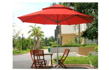 Tìm hiểu công dụng dù che nắng ngoài trời? Cách sử dụng hiệu quả