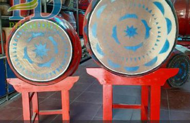 Trống trường tiểu học có những đặc điểm gì?